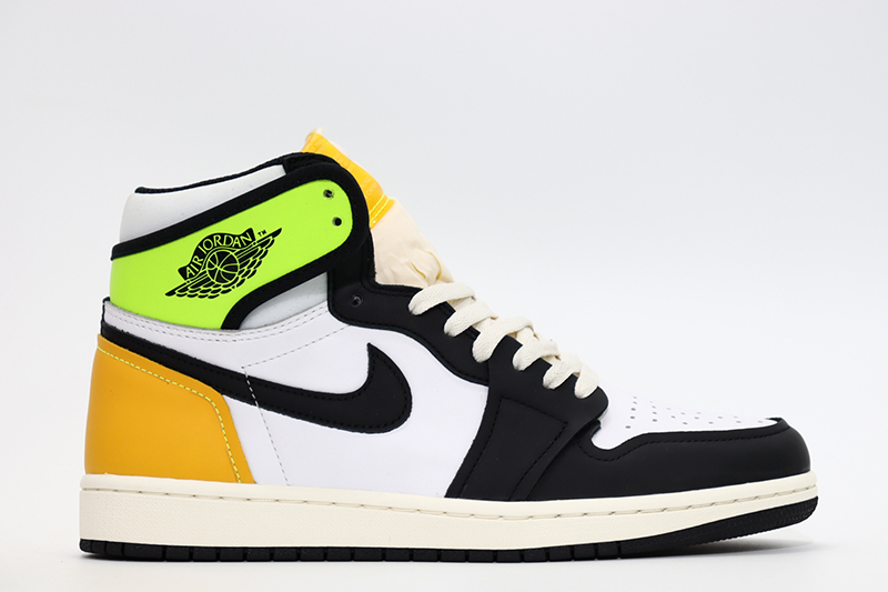 AIR JORDAN 1 HIGH OG VOLT GOLD