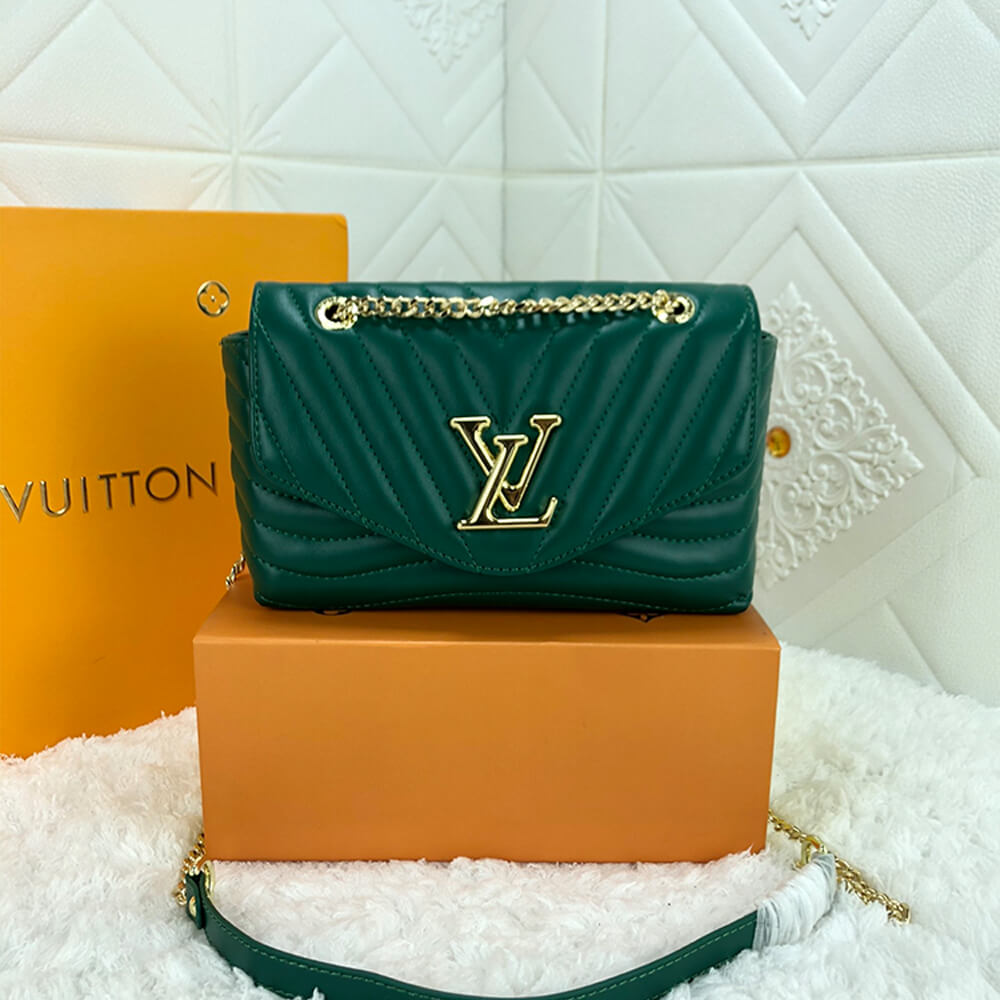 Louis Vuitton NEW WAVE CHAIN BAG