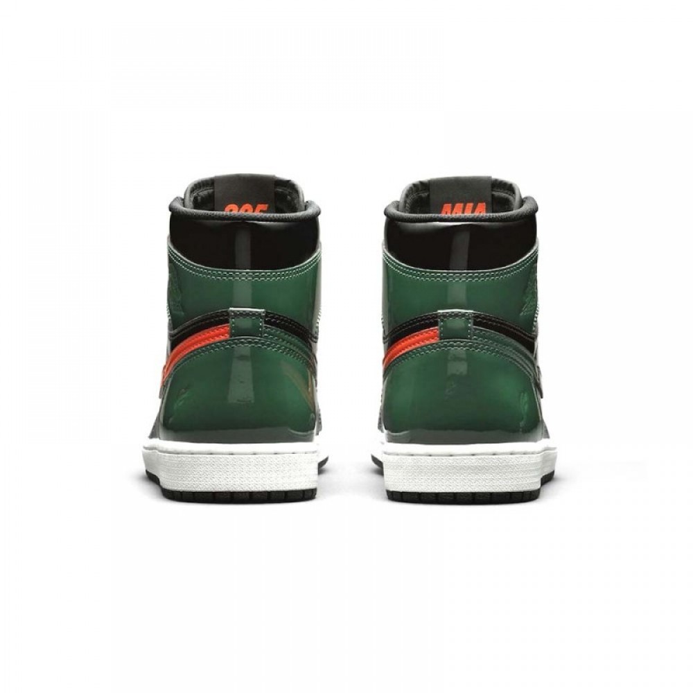 SOLEFLY X AIR JORDAN 1 RETRO HIGH OG