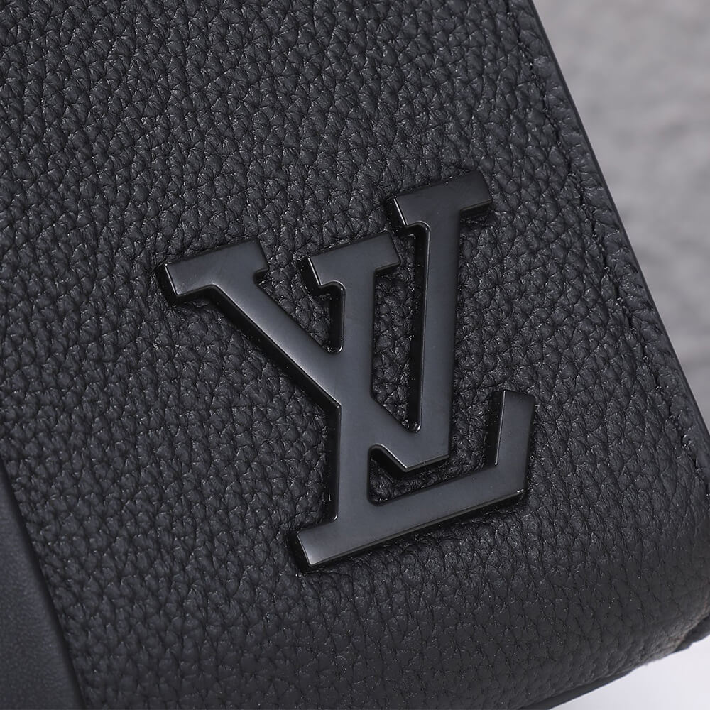 Louis Vuitton TAKEOFF TOTE