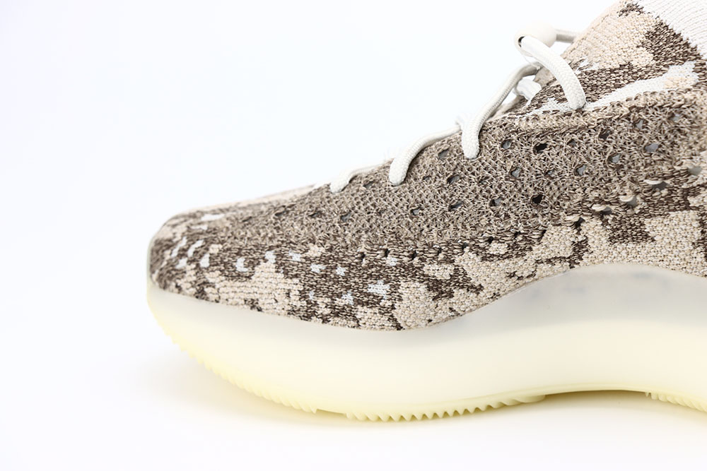 YEEZY 380 ‘PYRITE’