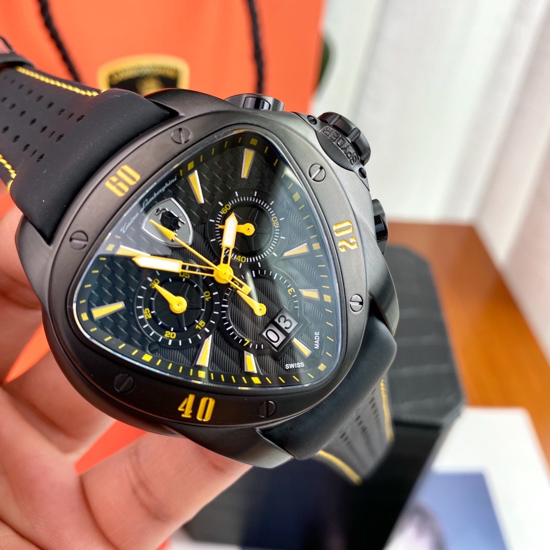 Tonino Lamborghini New Spyder Chronograph Black / Gold