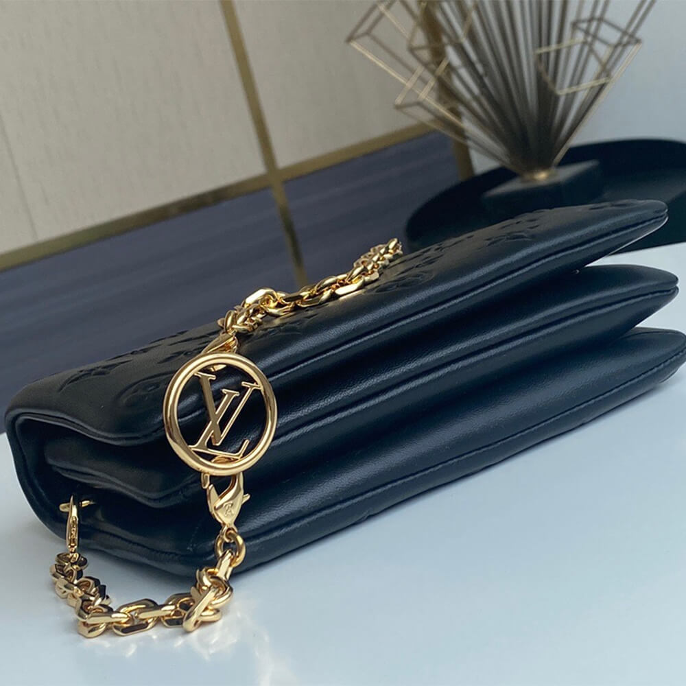Louis Vuitton POCHETTE COUSSIN