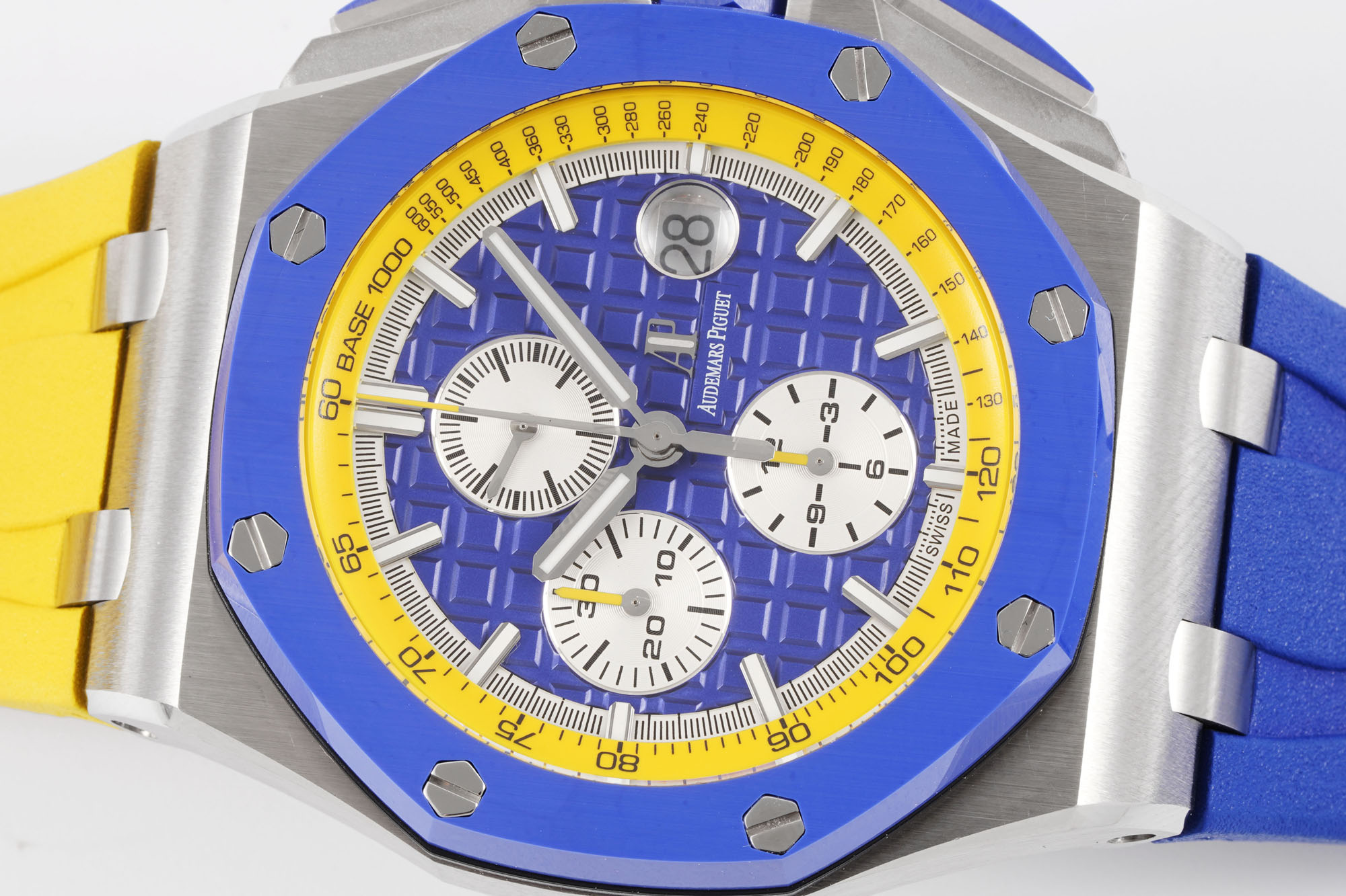 Royal Oak Offshore 44 mm, Blue Ref. 26400SO.OO.A057CA.01