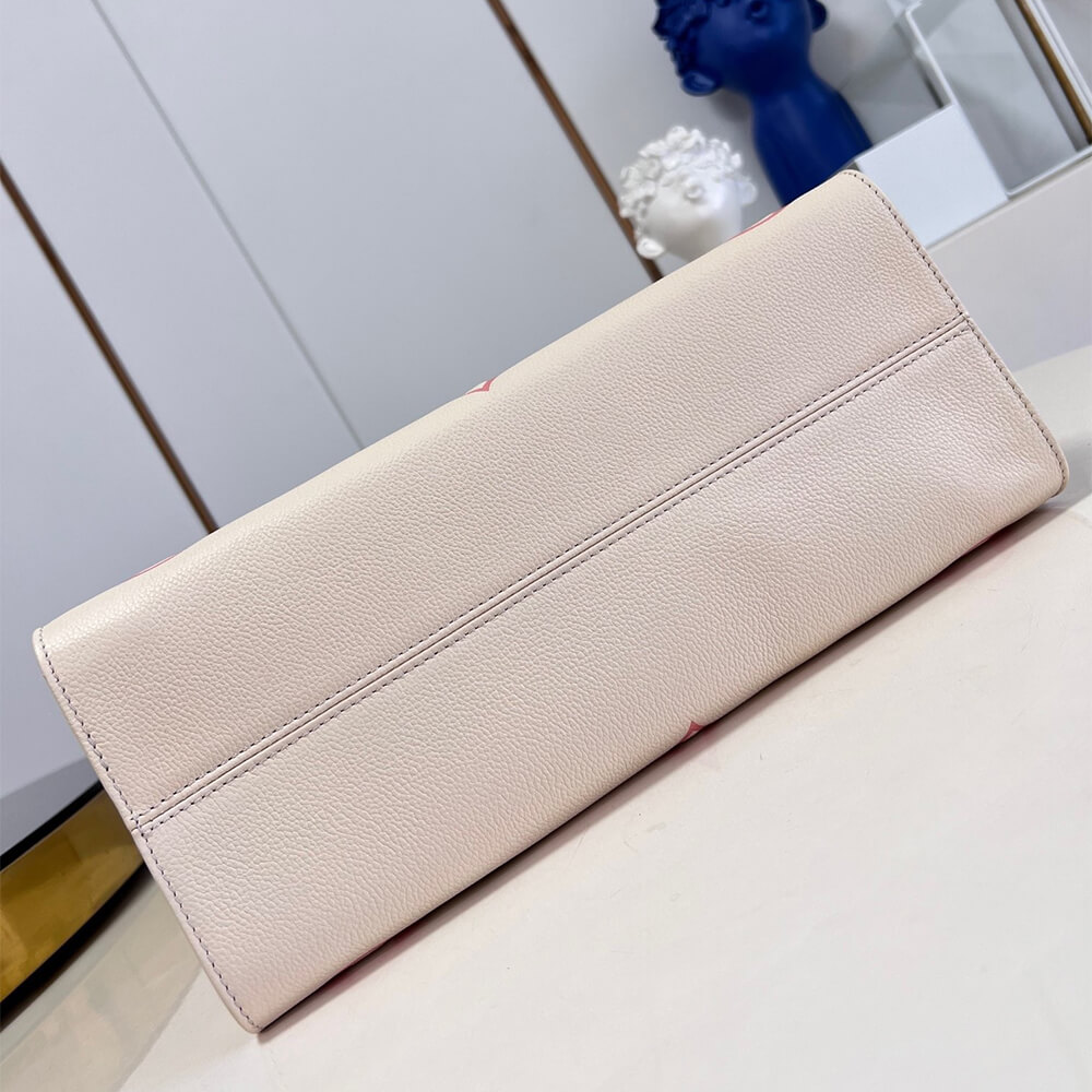 Louis Vuitton OnTheGo MM