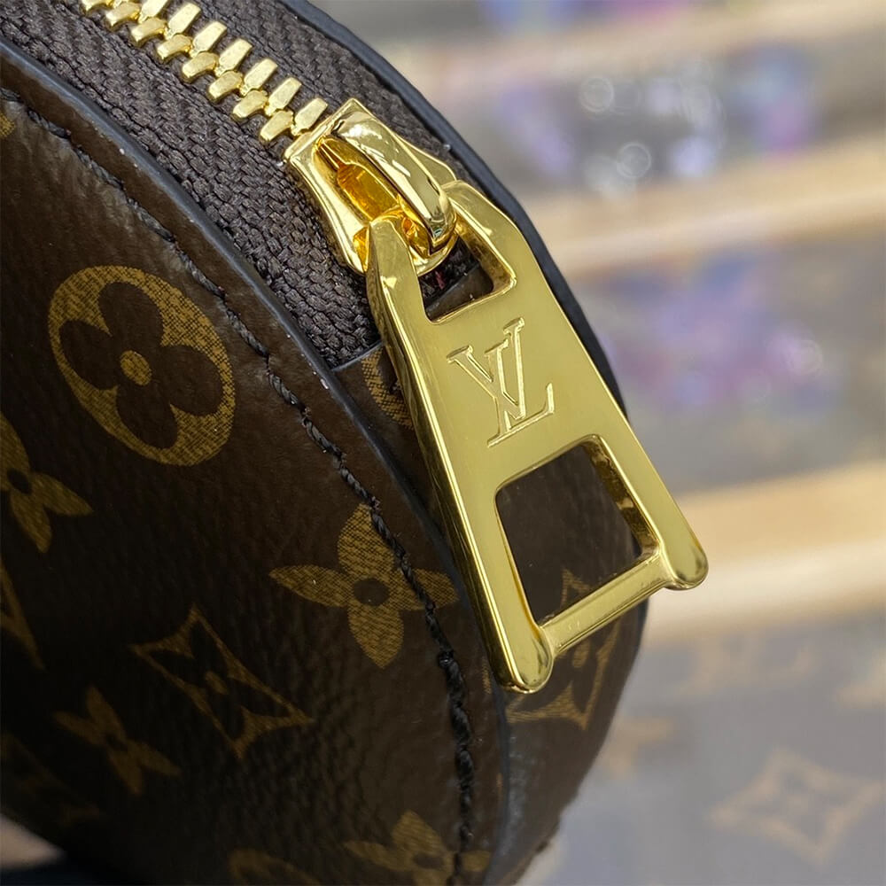 Louis Vuitton ONTHEGO PM