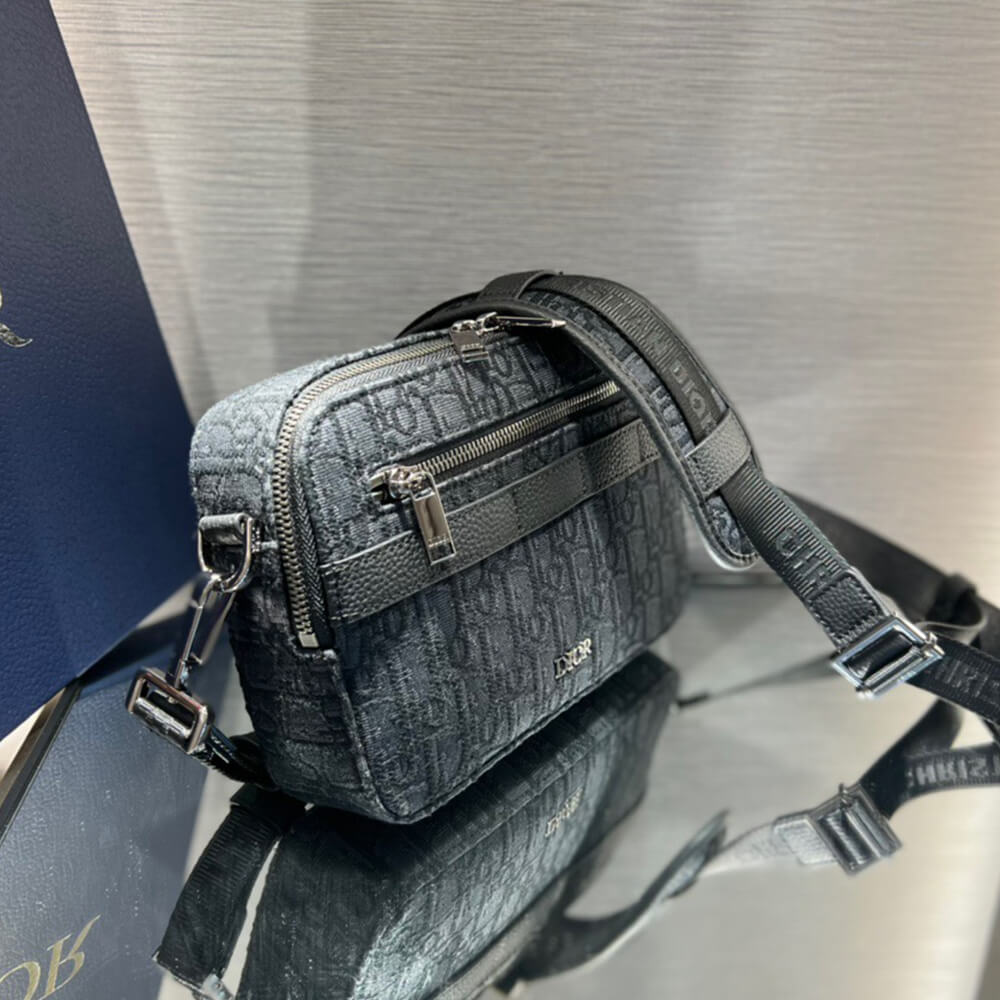 Dior DIOR SAFARI MESSENGER BAG