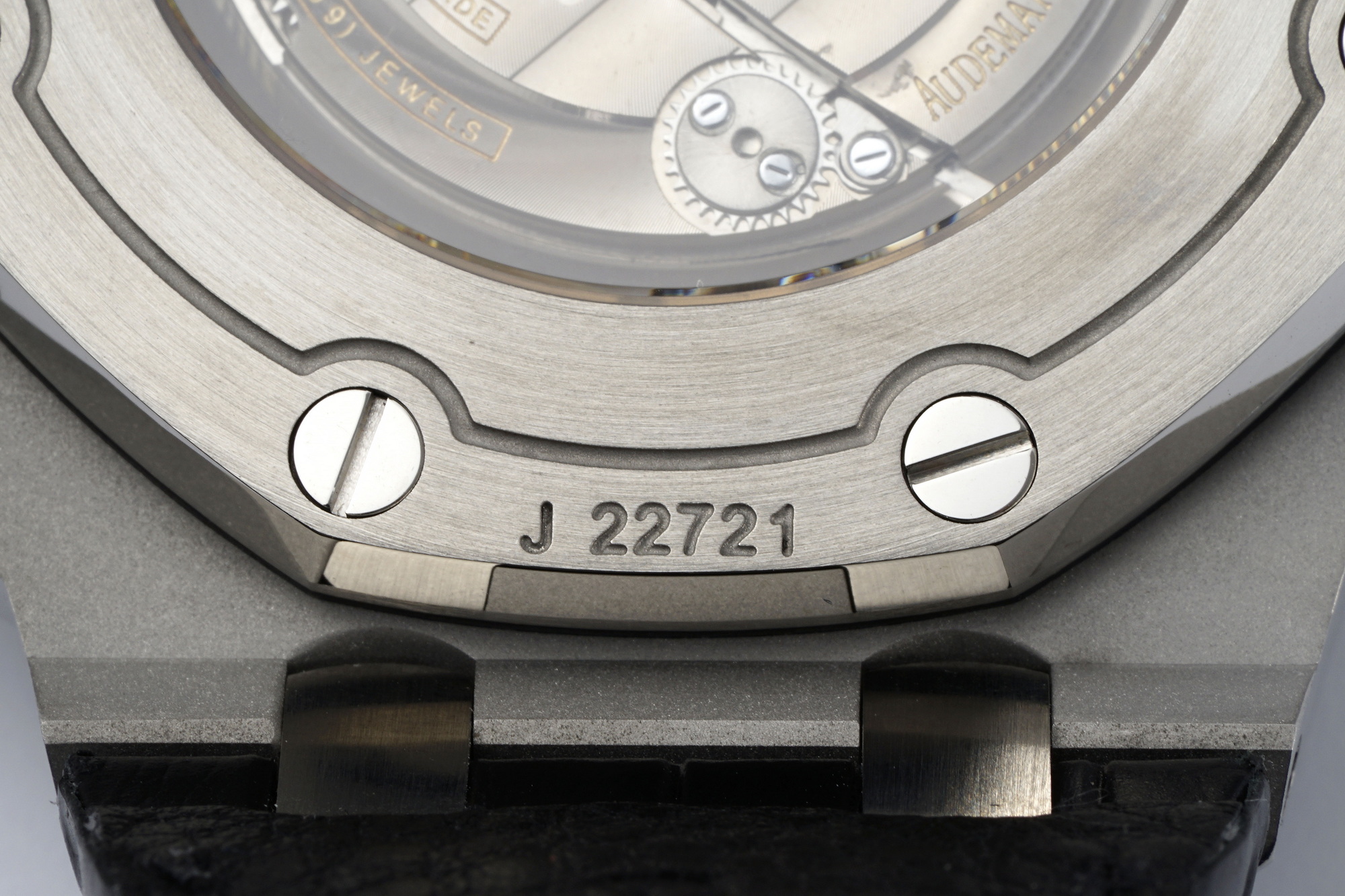 Royal Oak Offshore 42 mm, Grey Ref. 26470ST.OO.A104CR.01