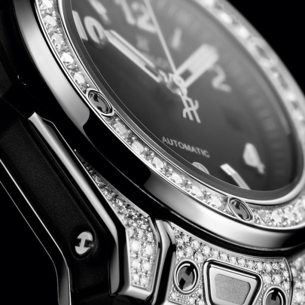 Big Bang Women Automatic Black Rubber Watch 485.SX.1170.RX.1604