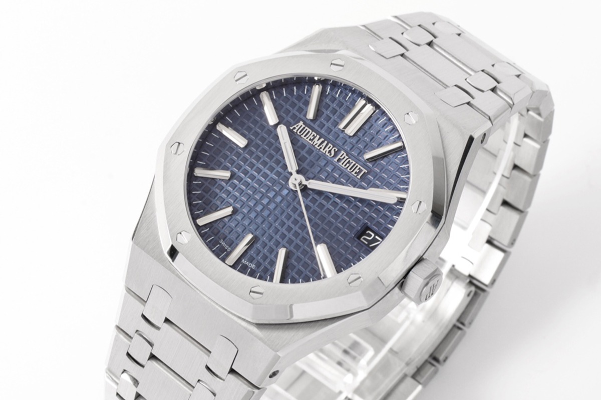 Royal Oak 50th Anniversary 41 mm, Blue Ref. 15510ST.OO.1320ST.01