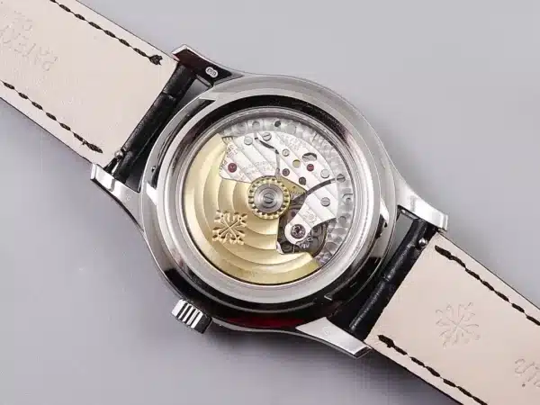 Complications 5205G ANNUAL CALENDAR, MOON PHASES.  40 mm,Steel
