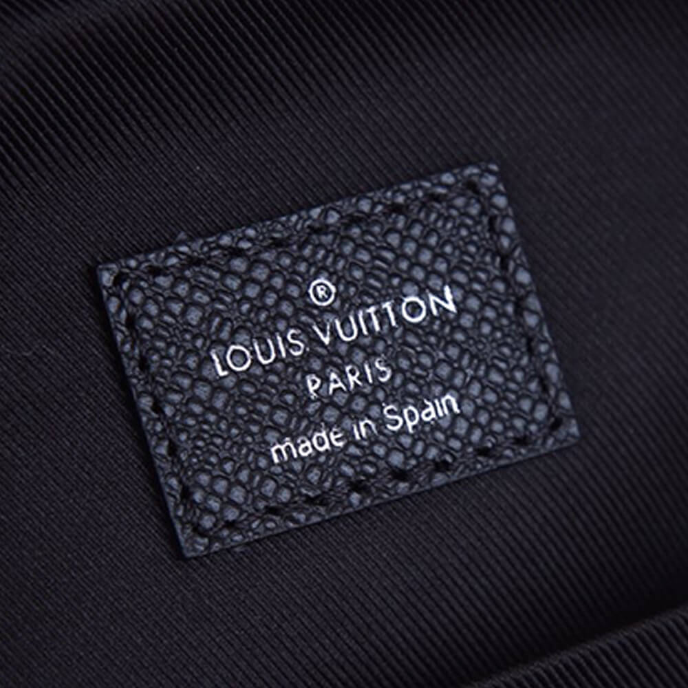 Louis Vuitton OUTDOOR SLINGBAG