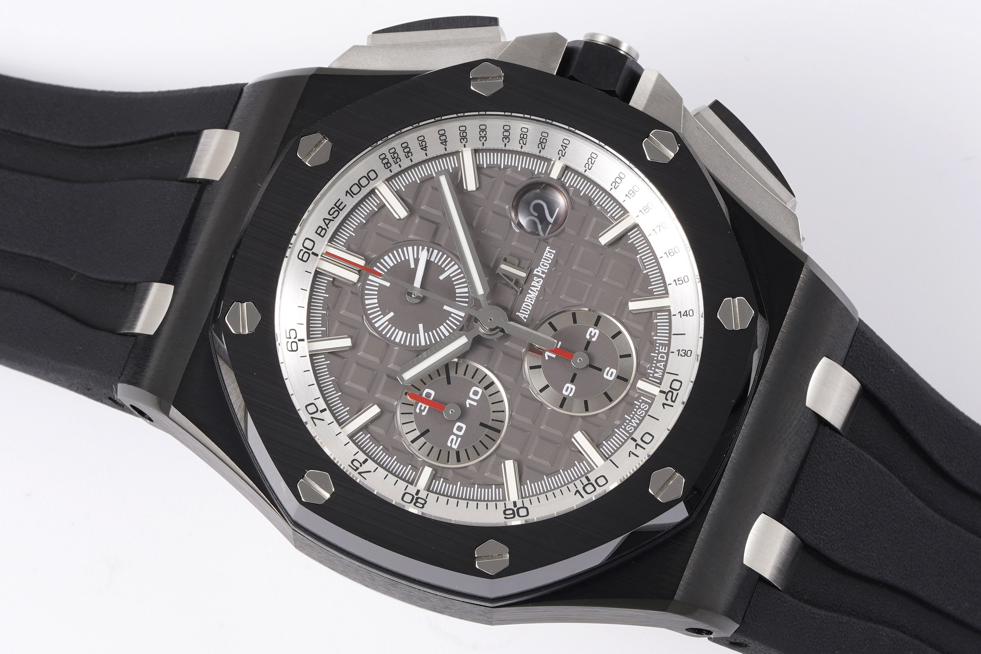 Royal Oak Offshore 44 mm, Anthracite Ref. 26405CE.OO.A002CA.01