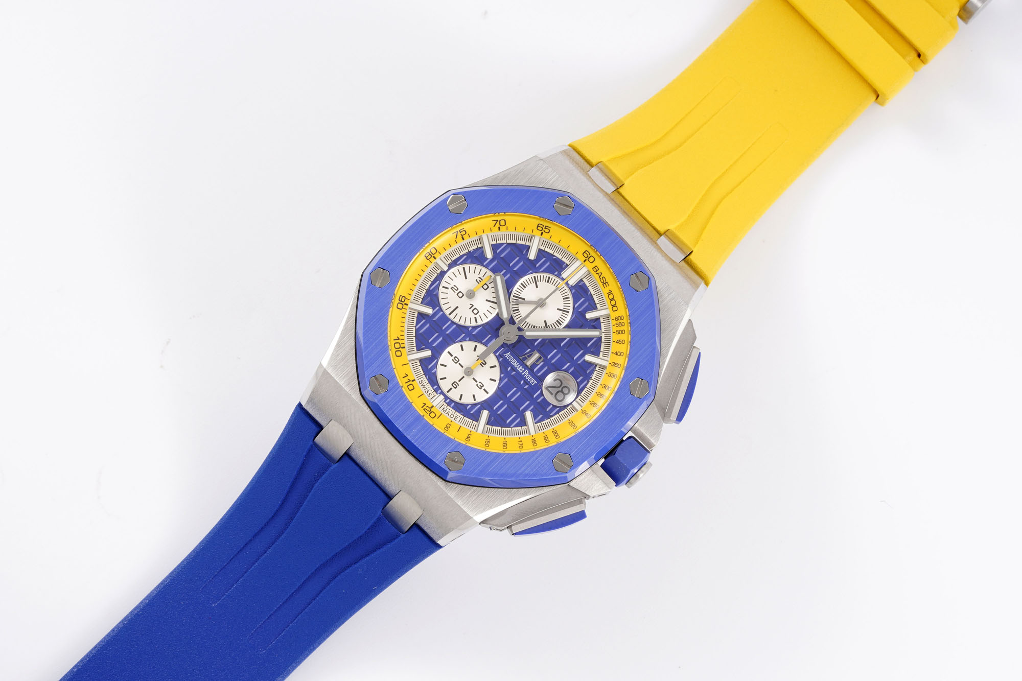 Royal Oak Offshore 44 mm, Blue Ref. 26400SO.OO.A057CA.01