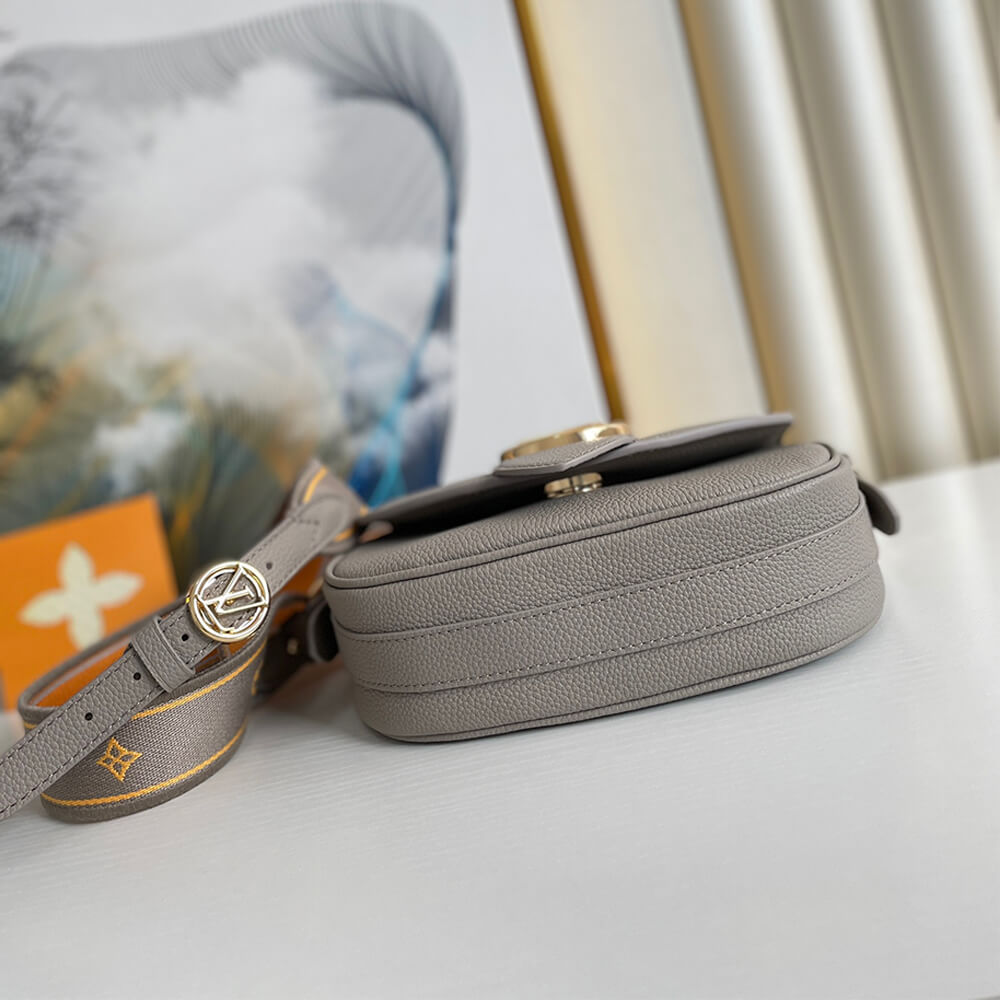 Louis Vuitton PONT 9 SOFT PM