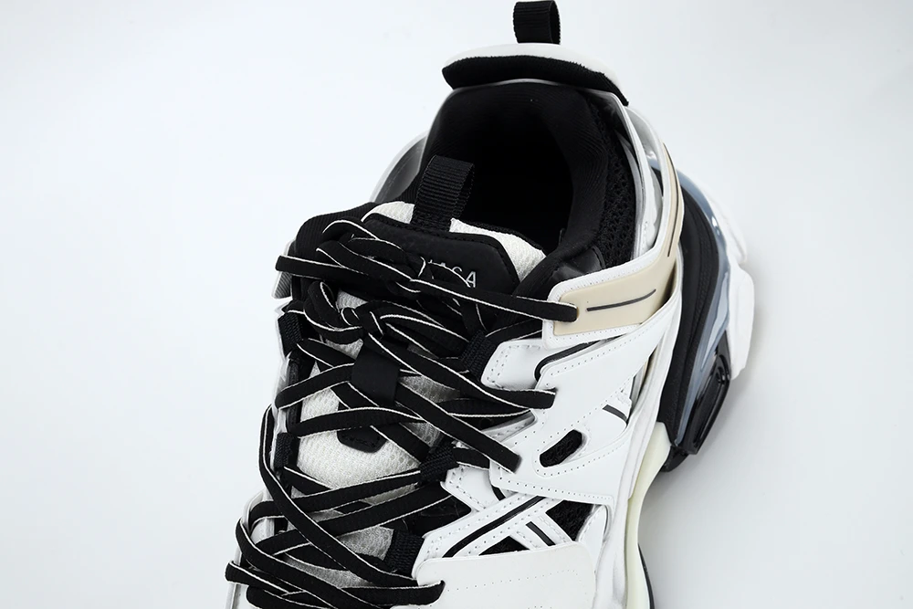 BALENCIAGA TRACK LED SNEAKER WHITE BLACK