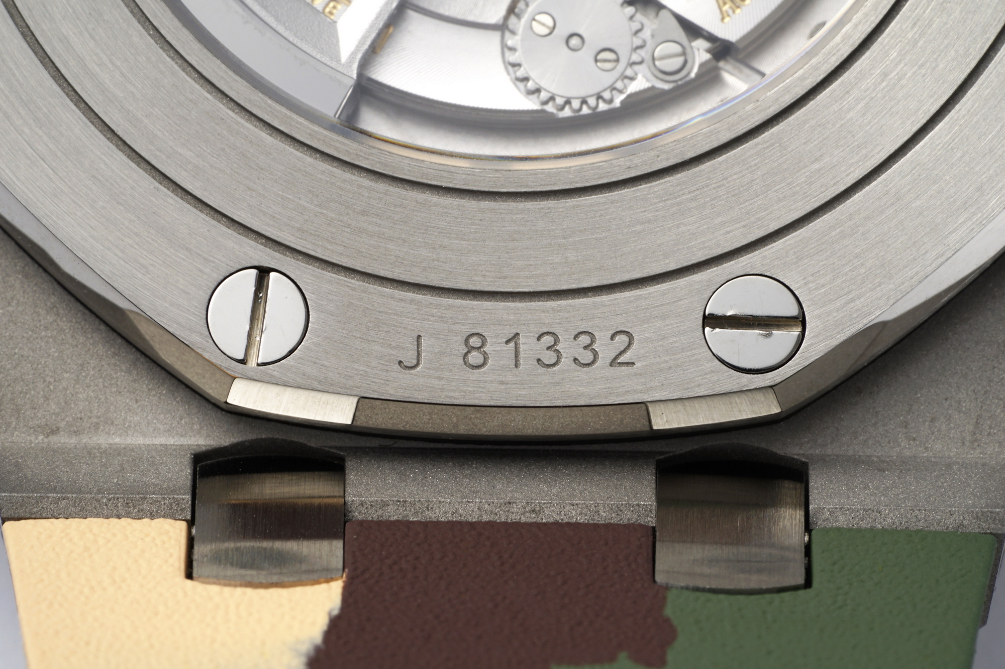 Royal Oak Offshore 44 mm, Green Ref. 26400SO.OO.A055CA.01