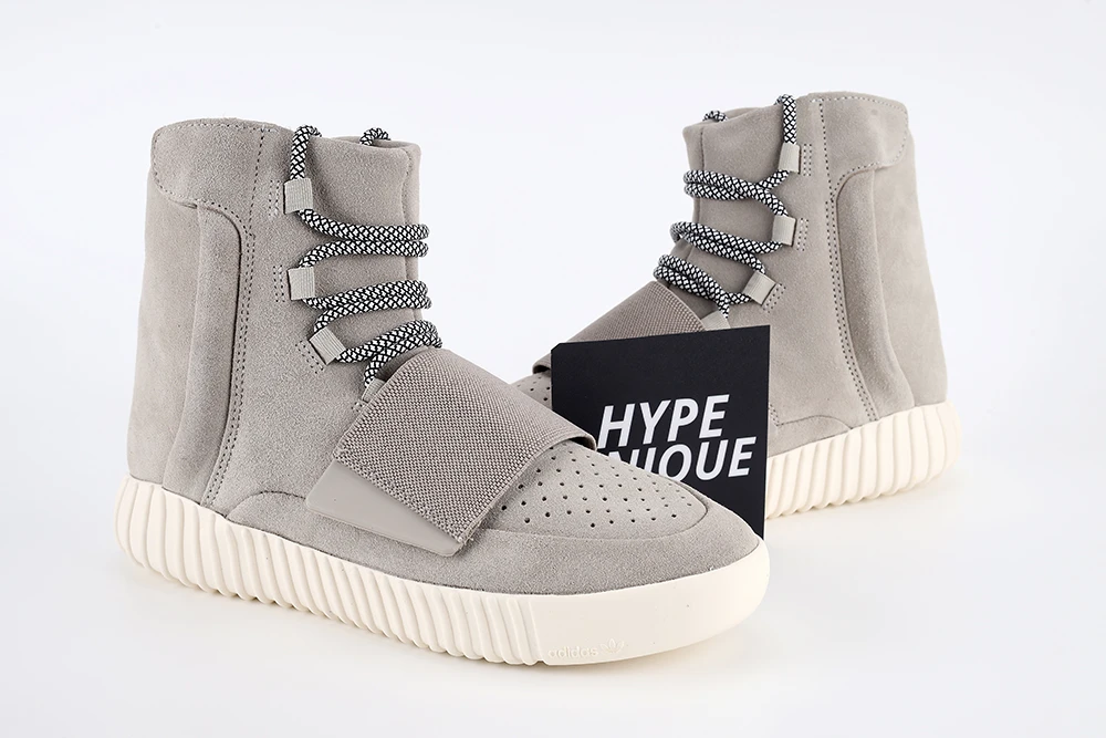 Yeezy Boost 750 OG Light Brown Reps