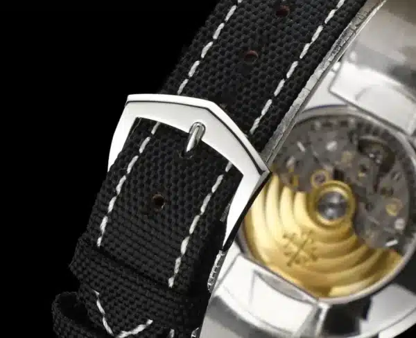 Calatrava DATE, SWEEP SECONDS. 40 mm,Steel,5226G