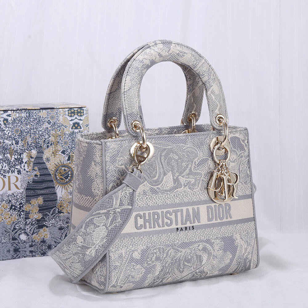 Dior MEDIUM LADY D-LITE BAG