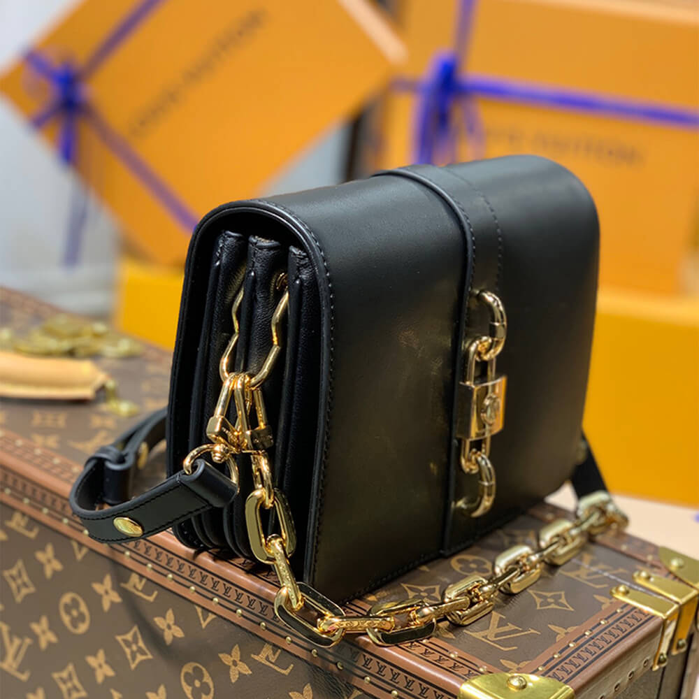 Louis Vuitton RENDEZ-VOUS