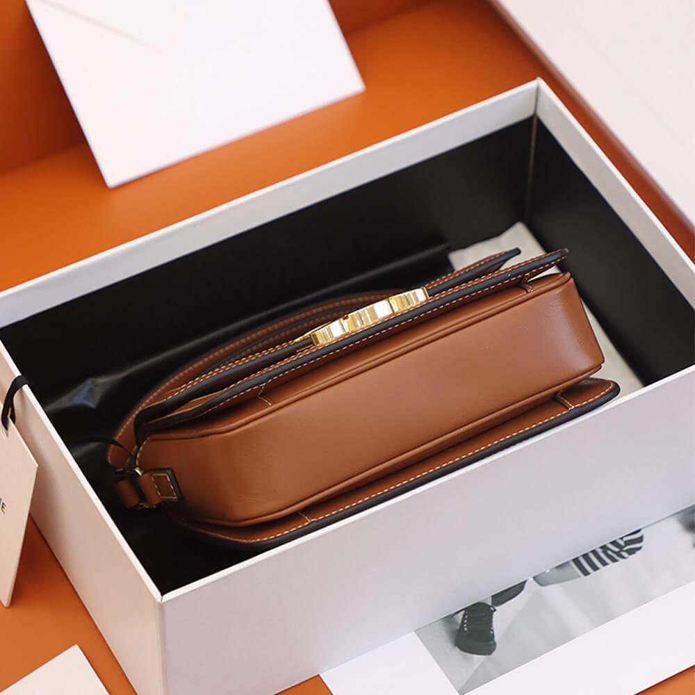 Celine TEEN TRIOMPHE BAG