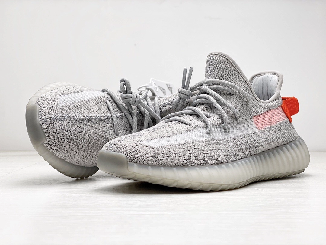 YEEZY 350 V2 “TAIL LIGHT”