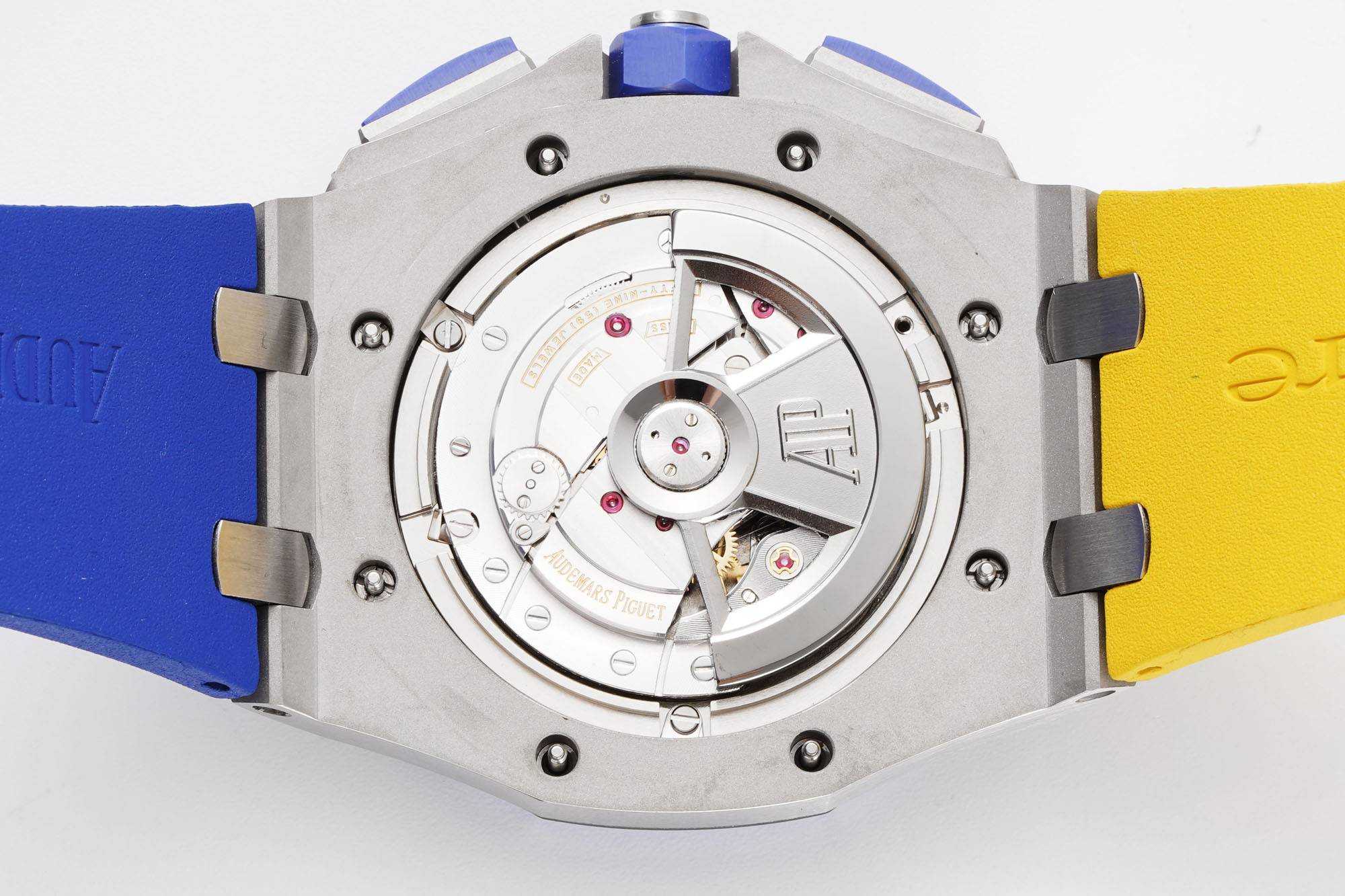 Royal Oak Offshore 44 mm, Blue Ref. 26400SO.OO.A057CA.01