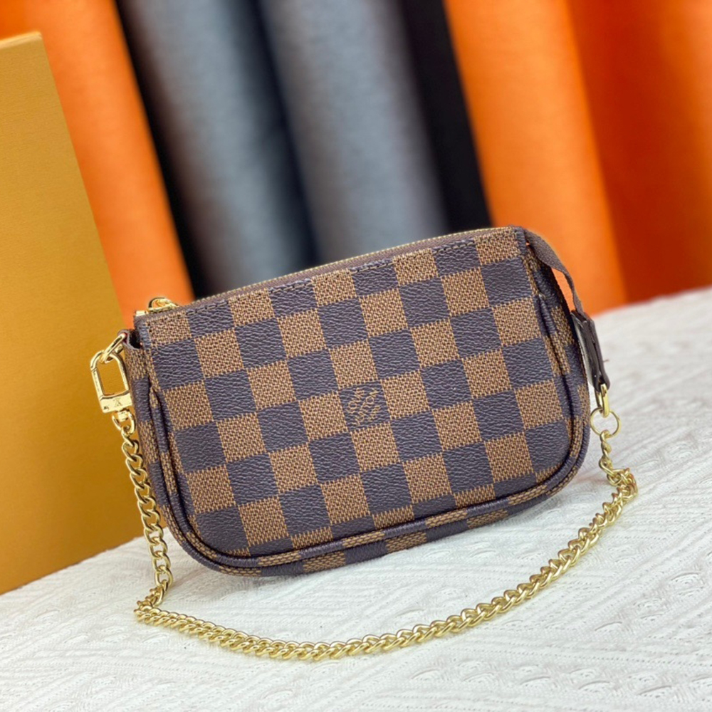 Louis Vuitton MINI POCHETTE ACCESSOIRES