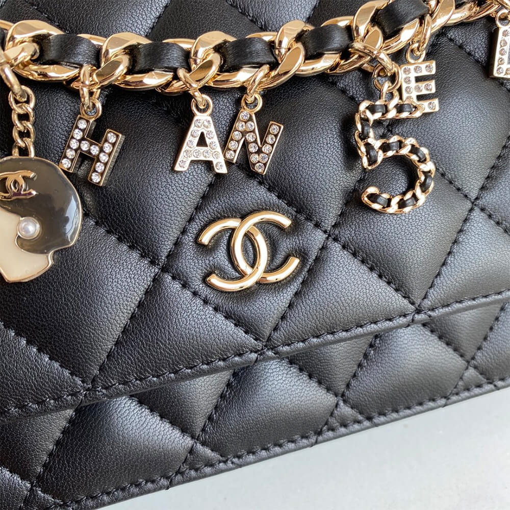 Chanel Wallet on Chain