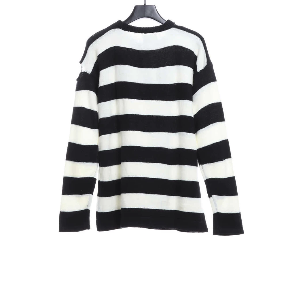 Joint irregular striped sweater