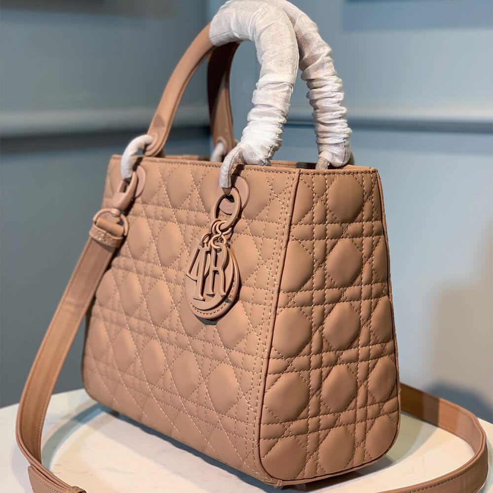 Dior DIOR MEDIUM LADY DIOR BAG