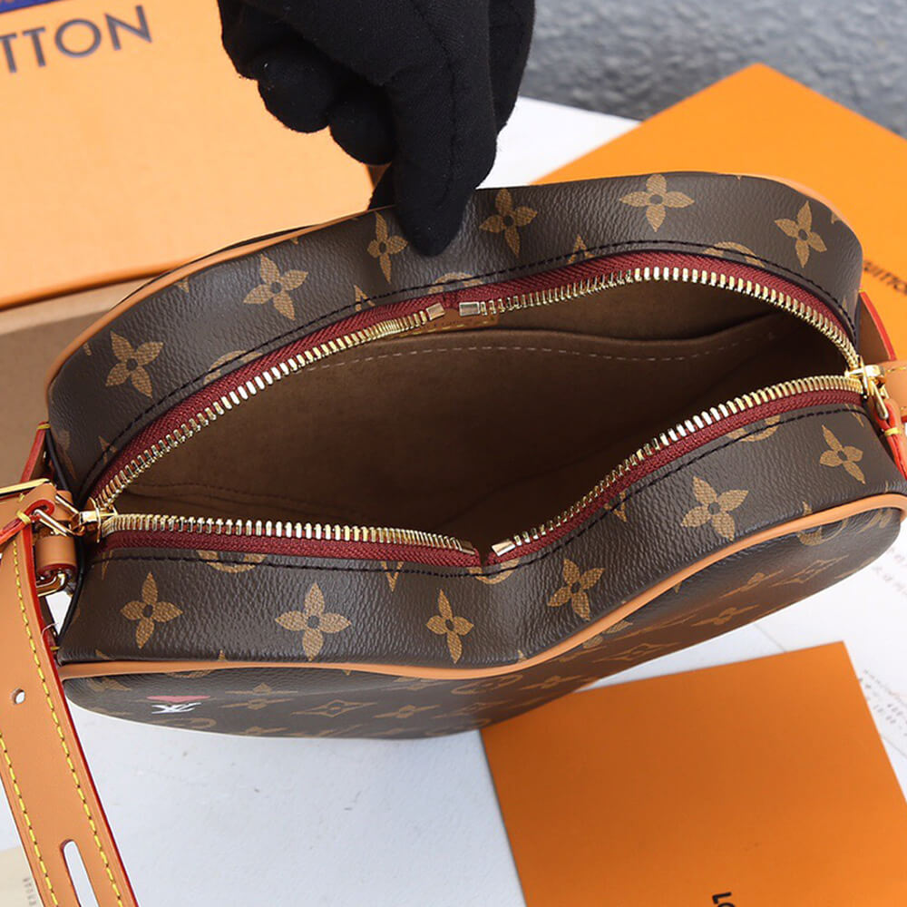 Louis Vuitton Game On Coeur