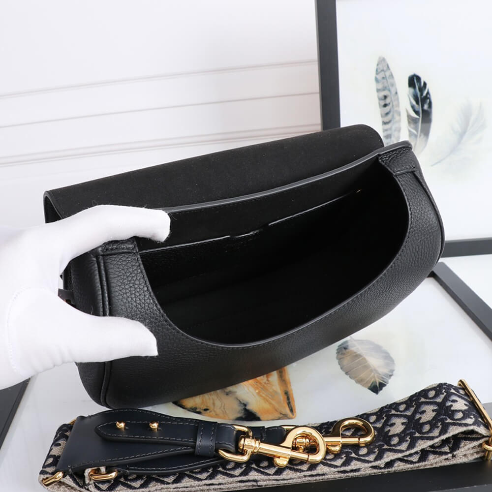 Dior LARGE DIOR BOBBY BAG