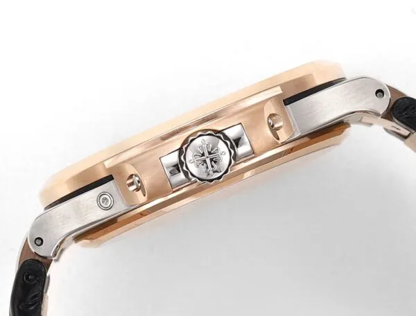 Nautilus 5712R-001 Moon phases. 40 mm,Rose gold & Stainless Steel