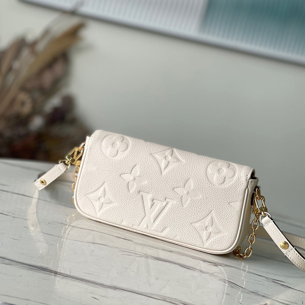 Louis Vuitton Wallet on Chain Ivy