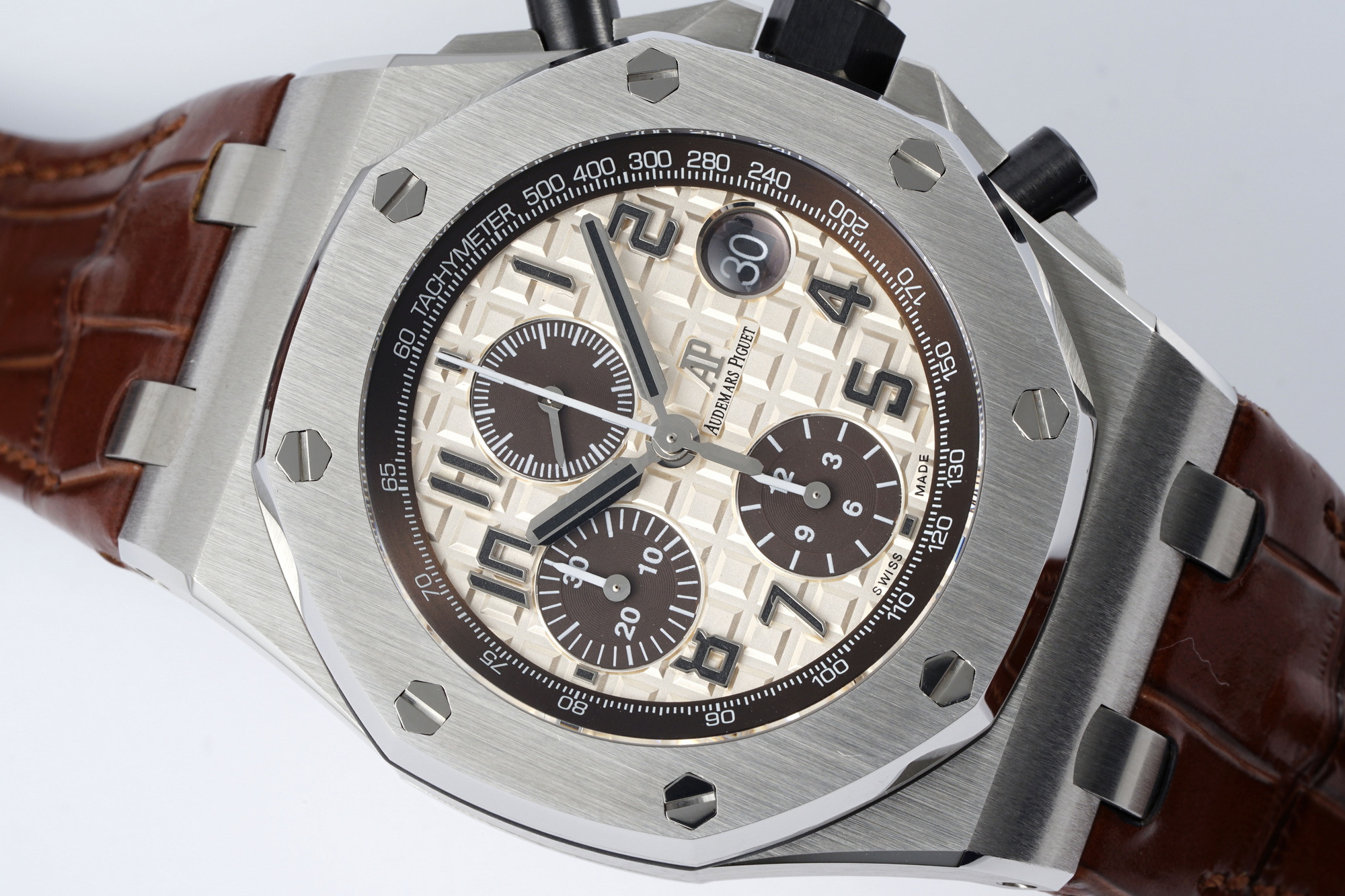 Royal Oak Offshore Chronograph 42 mm, Champagne Ref. 26470ST.OO.A801CR.01