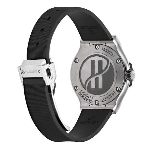 Classic Fusion Women Quartz Black Rubber Watch 581.NX.1171.RX