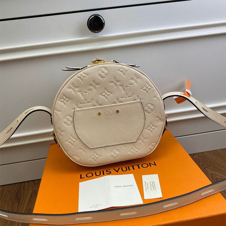 Louis Vuitton Boite Chapeau Souple MM Handbag