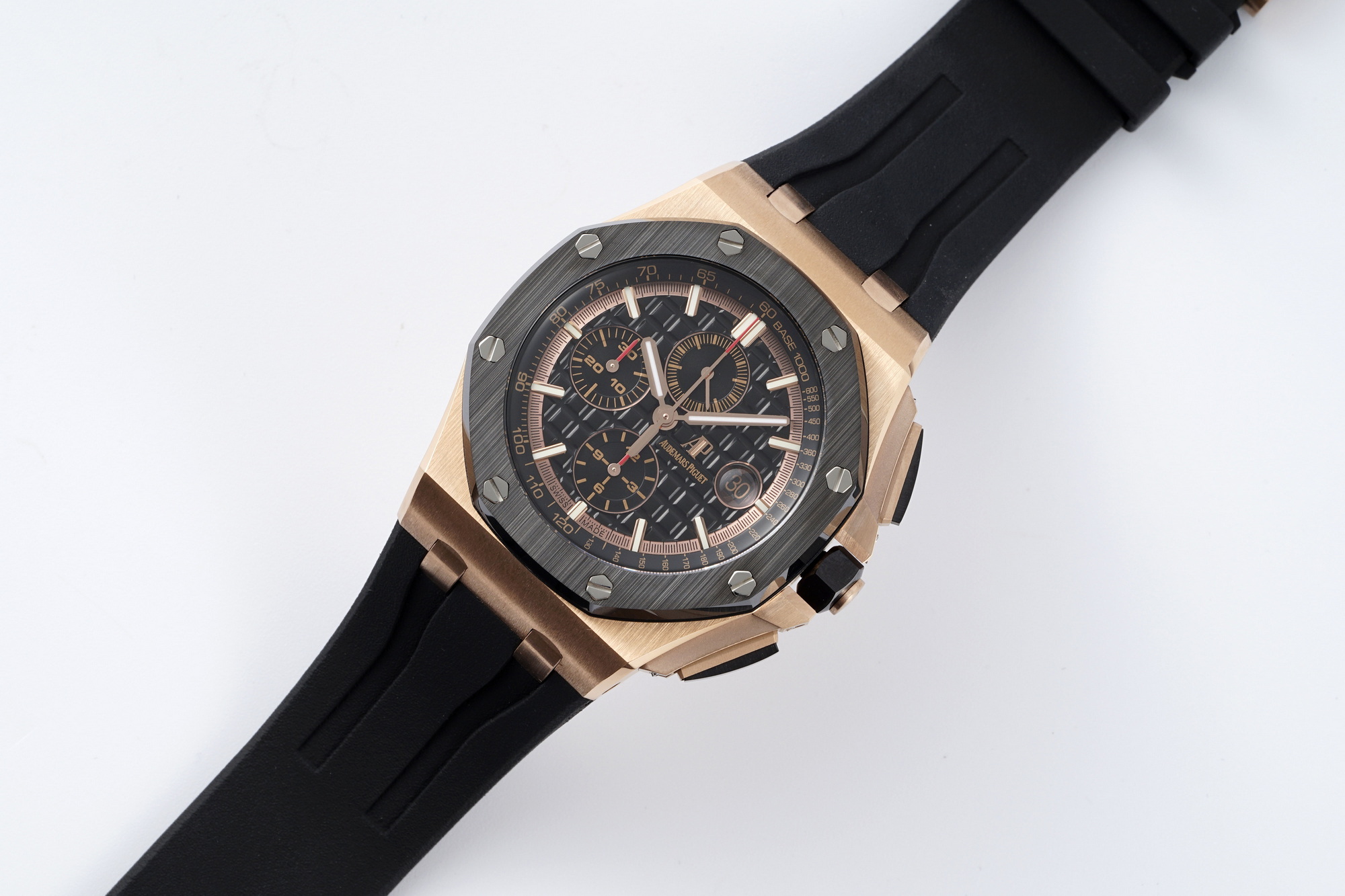 Royal Oak Offshore 44 mm, Black Ref. 26401RO.OO.A002CA.02