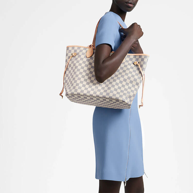 Louis Vuitton Neverfull MM Tote