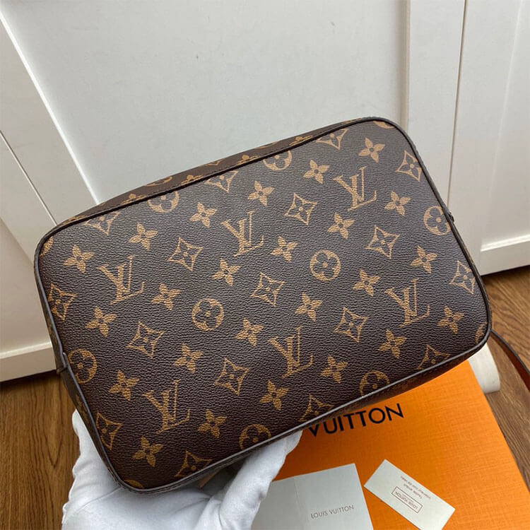 Louis Vuitton Neoneo MM Handbag
