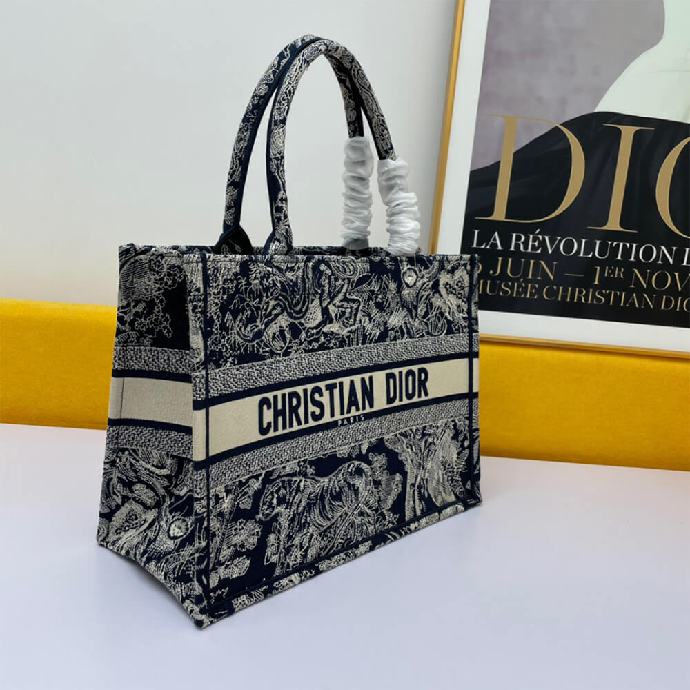 Dior SMALL DIORAMOUR DIOR BOOK TOTE