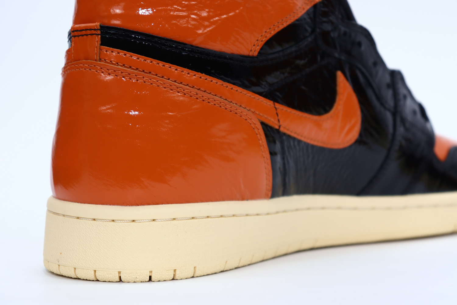 AIR JORDAN 1 RETRO HIGH OG SHATTERED BACKBOARDS 3.0
