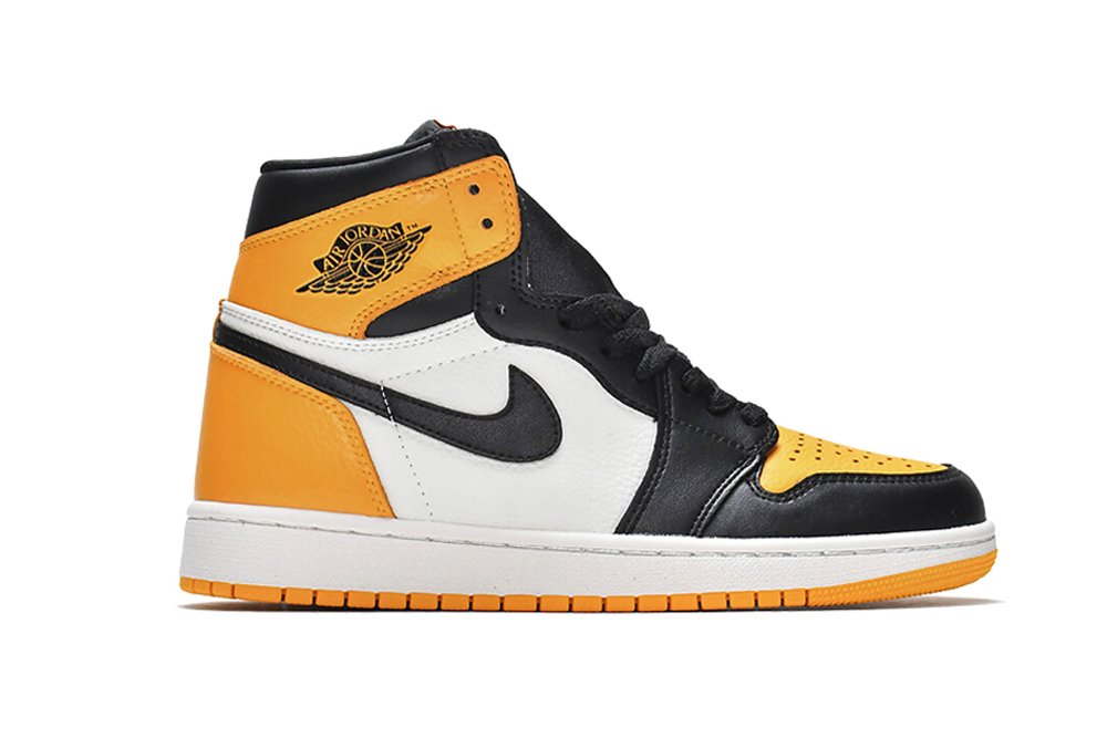 AIR JORDAN 1 RETRO HIGH OG ‘YELLOW TOE’