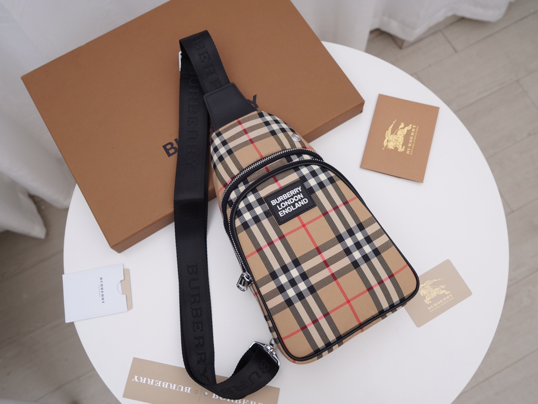 Best Selling Burberry Men Bum Chest Bag Vintage Check  004