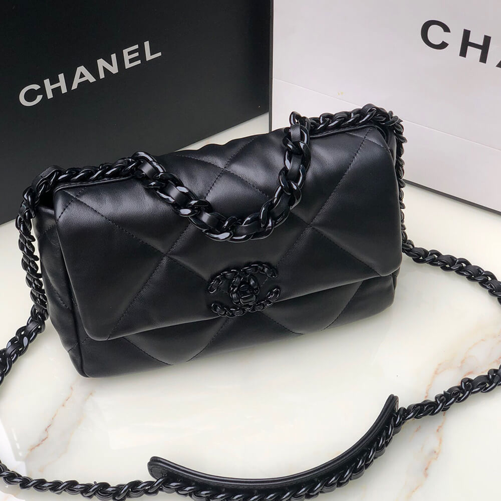Chanel 19 Handbag