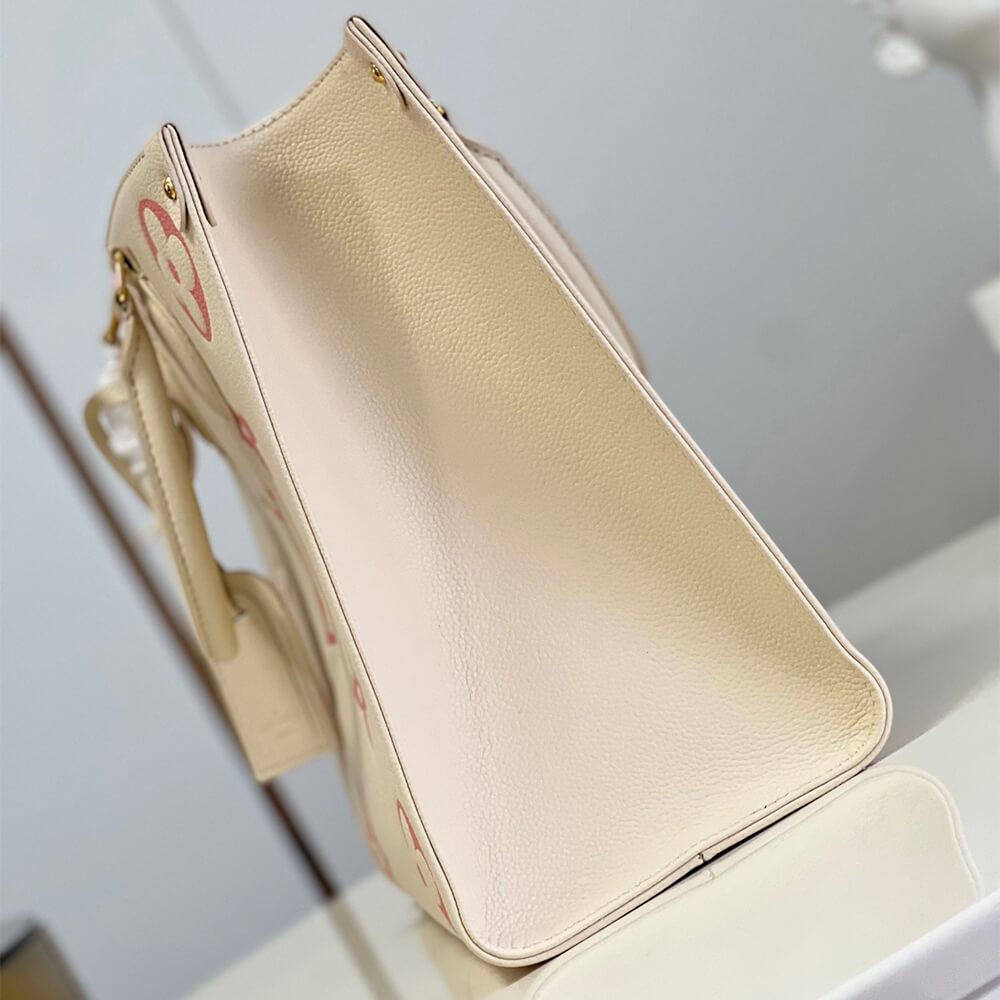 Louis Vuitton OnTheGo MM