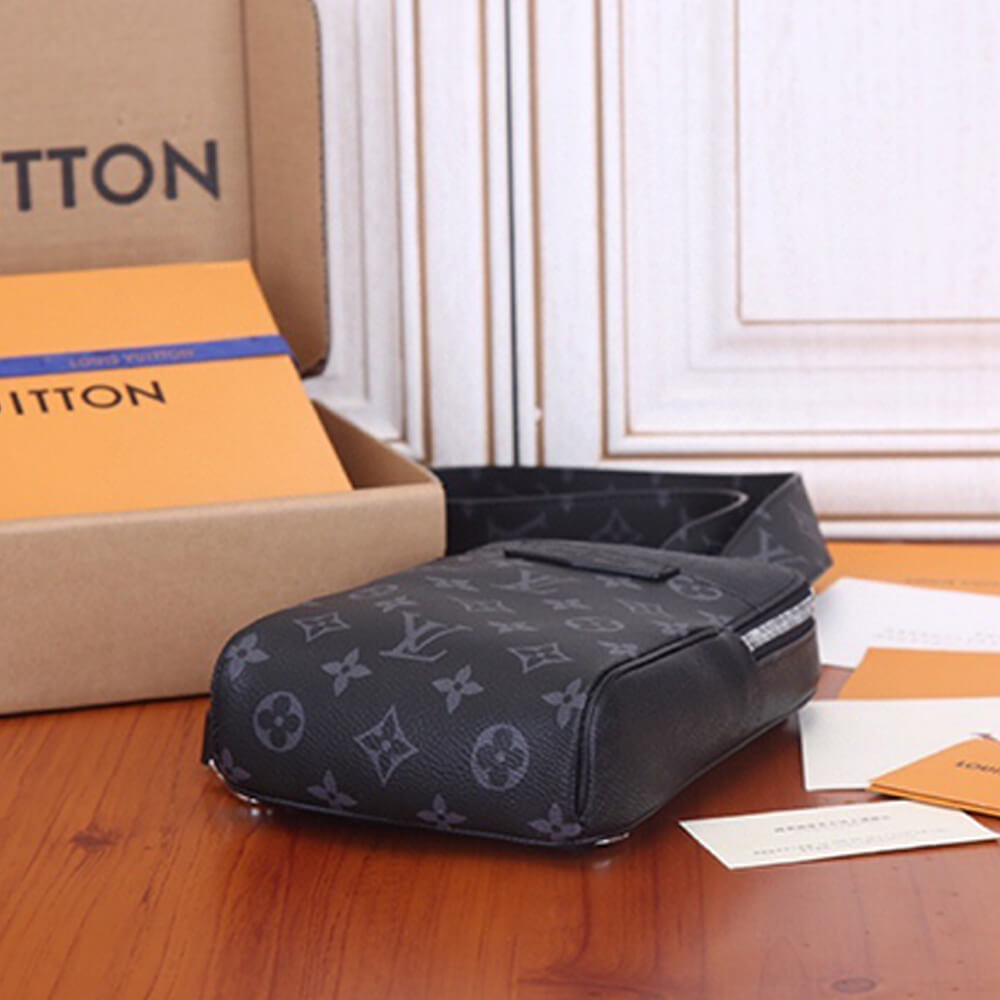 Louis Vuitton OUTDOOR SLINGBAG