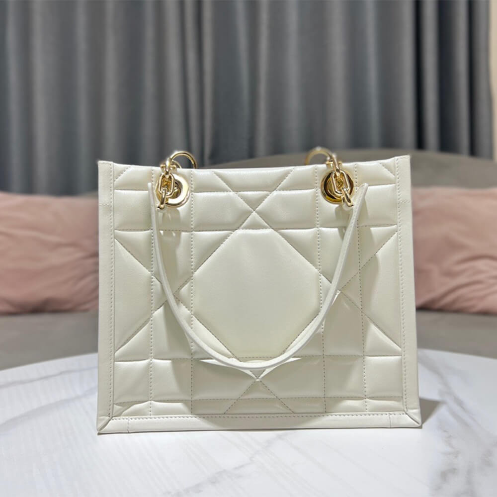 SMALL DIOR ESSENTIAL TOTE BAG